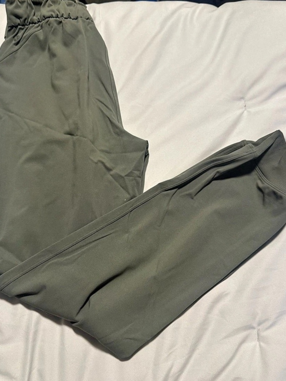 Lululemon Stetch High-Rise Jogger Sage Green